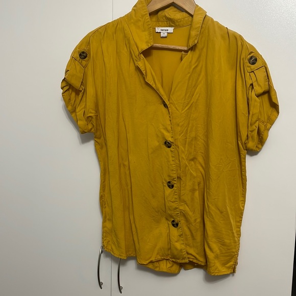 Top - Picture 1 of 2